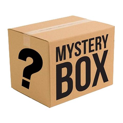 Mystery box: klær, smykker, armbånd, og mye mye myyye mer!