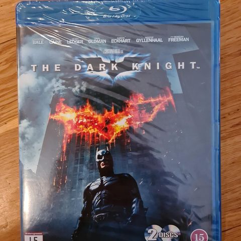 THE DARK KNIGHT I PLAST