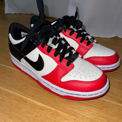 Nike dunk low emb nba 75th anniversary 38,5