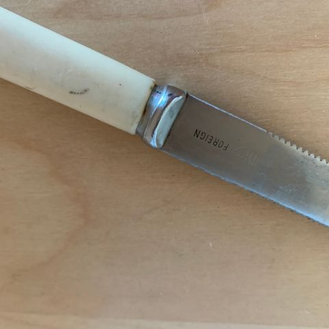 Retro fra 50-tallet Grapefrukt-kniv hvit plast foreign