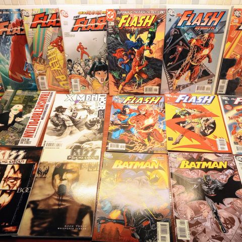 The flash, Batman, Kiss, Marvel, Superman amerikanske magasiner