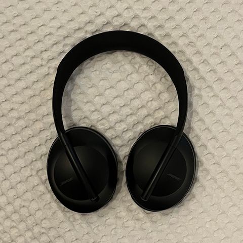 Bose Noise Cancelling Headphones 700