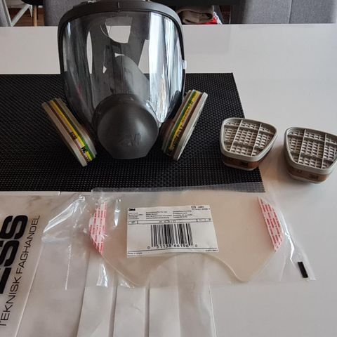 Helmaske 3M 6800 (M) med beskyttelsesfilm for visir x 25