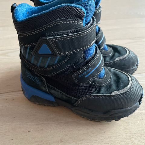 Superfit Gore-tex vintersko, str 27