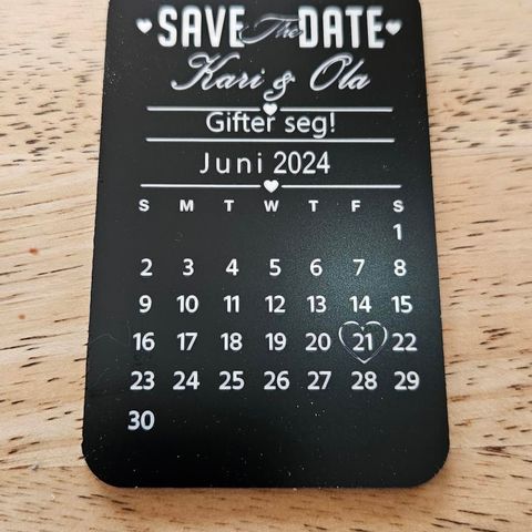 Save the date gravert aluminium.