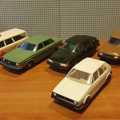 Stahlberg modeller   made in Finland.  Volvo, Saab,  VW Golf