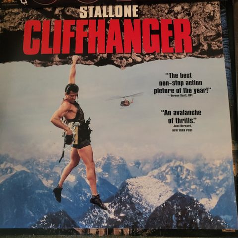 Cliffhanger med Sylvester Stallone på laserdisc