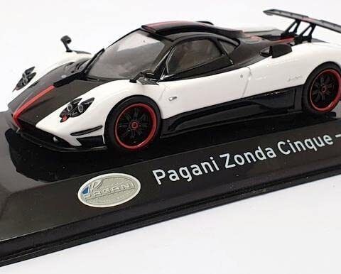 Pagani Zonda Cinque (2009)