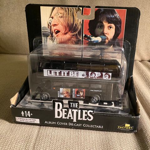 The Beatles - «Let It Be» - Album Cover Die-Cast Buss til salgs!