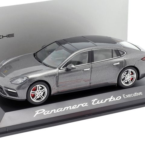 Porsche Panamera Turbo (2. Gen.) Executive (2015)