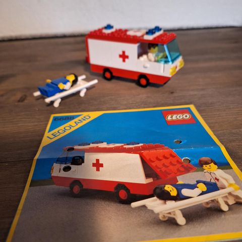Lego 6688 Ambulance