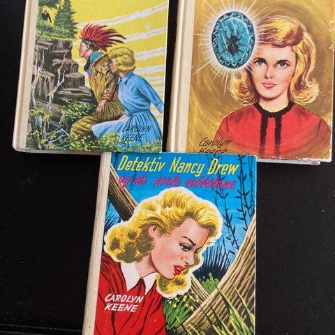 Detektiv Nancy Drew.   Carolyn Keene.   Kr 15 pr stk