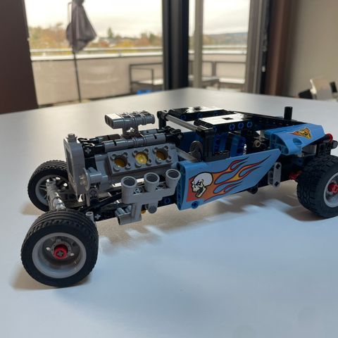 LEGO Technic Hotrod 42022