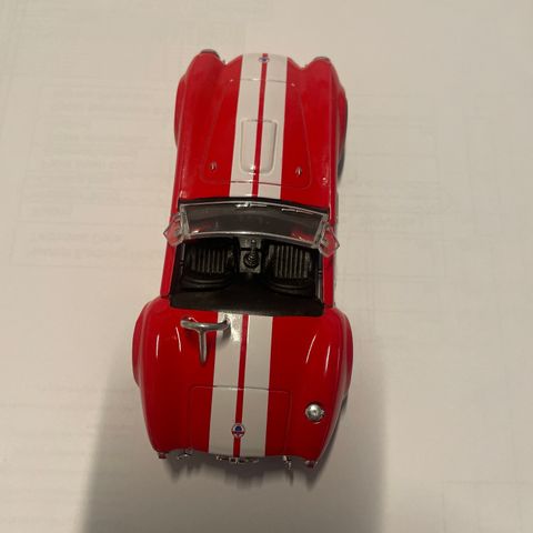 Modellbil, Shelby Cobra 1:3, assortert