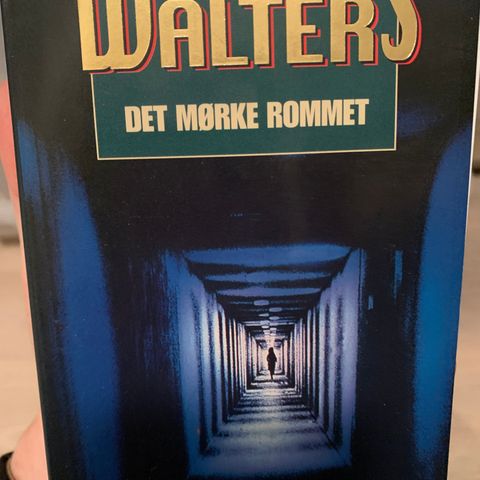 Minette Walters: Det mørke rommet