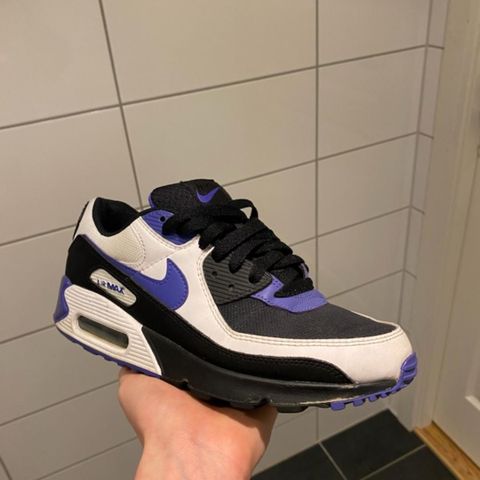 Nike Air Max 90