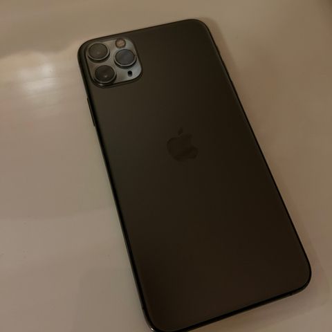 iPhone 11 Pro Max