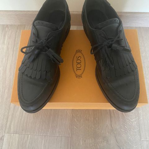 Tod‘s damesko i loafer stil i god tilstand / Tod`s lady shoes in good condition