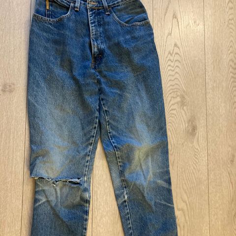 Jeans fra Armani  til dame str. S