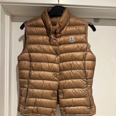 Moncler vest