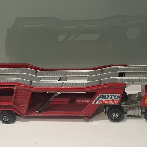 Vintage Matchbox K-10 Car Transporter fra 1978 LES annonsen