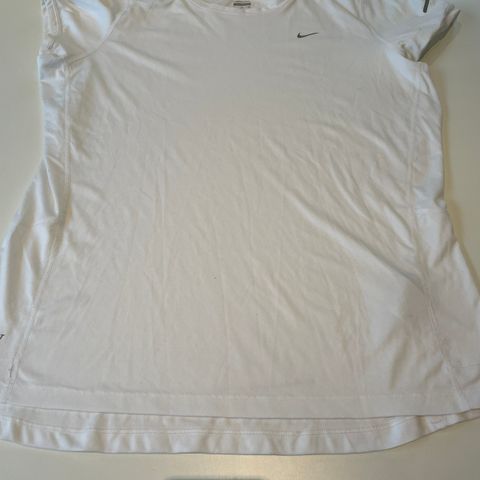 Nike Dri Fit t-shirt til dame XL