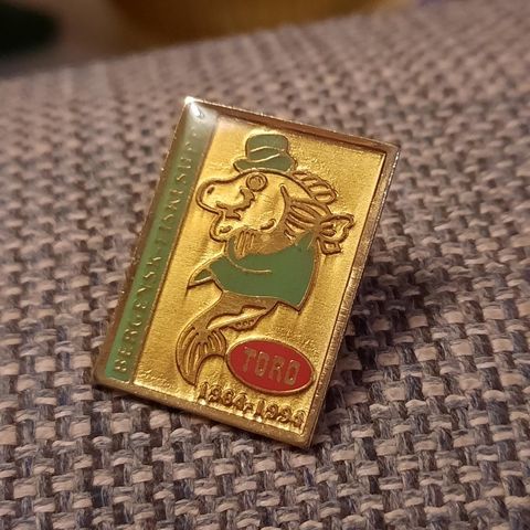 Toro Bergensk fiskesuppe 1964 1994 pins