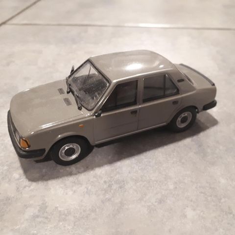 1/43 Skoda 120L Abrex