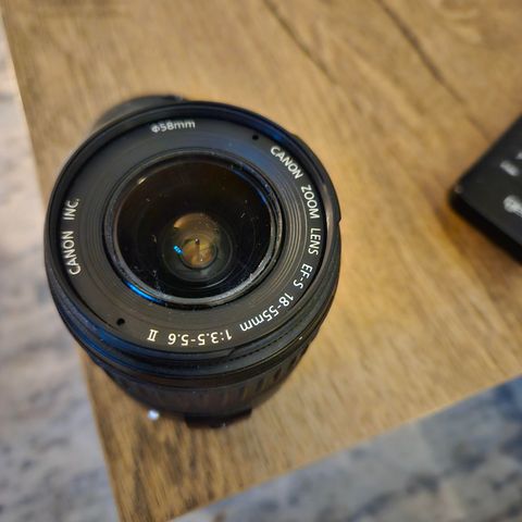 Canon EF S 18-55mm