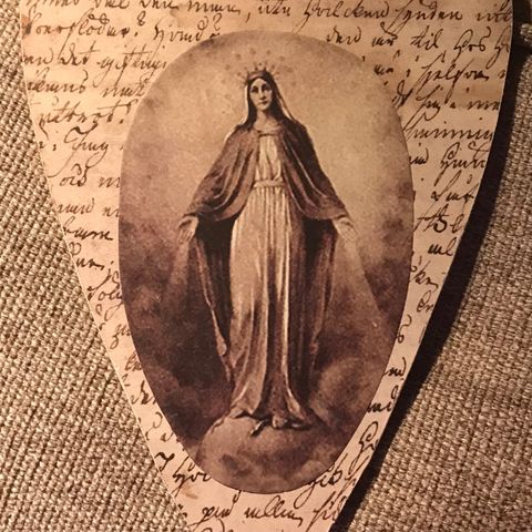 Vintage hjerte med jomfru Maria.