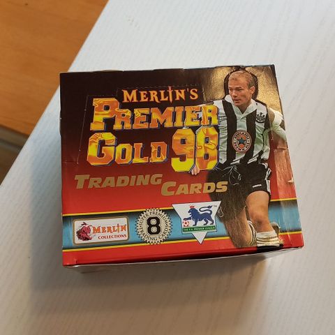 Fotballkort 1 uåpnet boks premier gold 1998