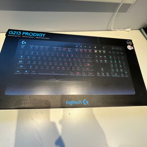 Logitech G213 tastatur til gaming, gamingtastatur nypris 950kr