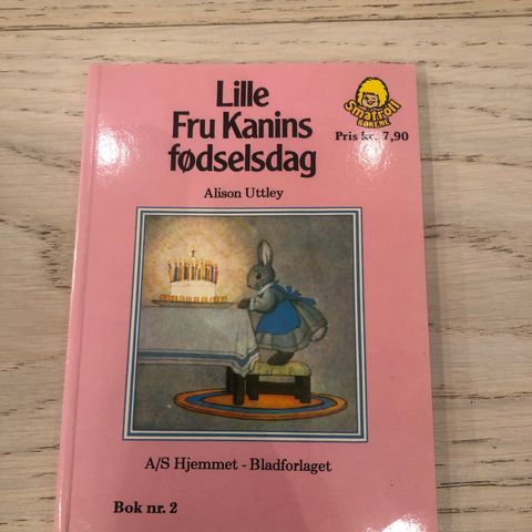 Lille fru kanins fødselsdag liten bok (hentes/sendes)