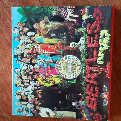 Beatles- Sgt. Peppers Lonely Heart Band