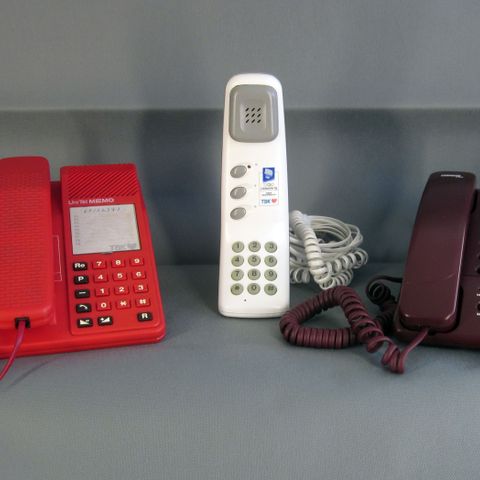3 stk. retro telefoner
