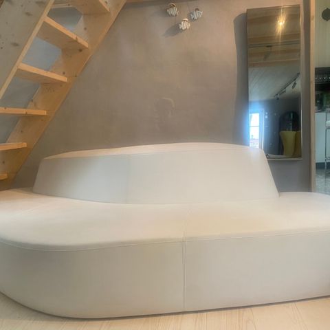 Tacchini Polar sofa- design inspirert av isberg i Nordsjøen