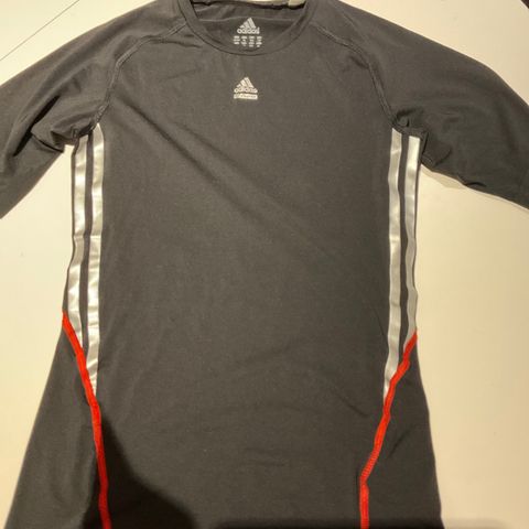 Adidas techfit