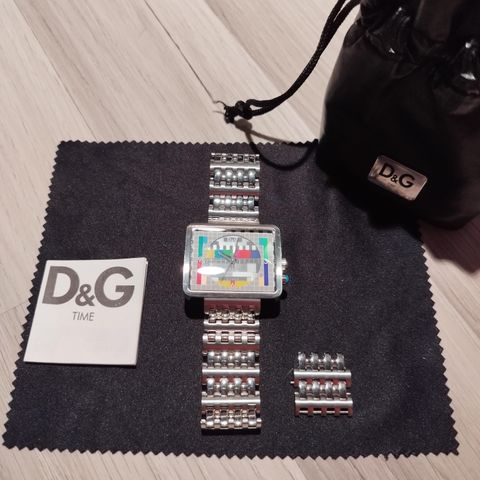 Dolce & Gabbana D&G klokke. Nypris 4200kr