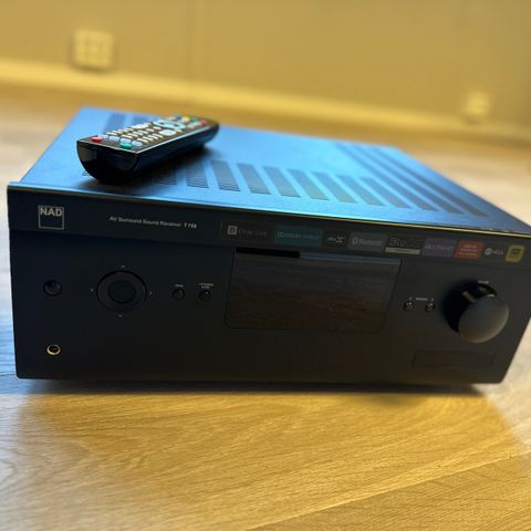 NAD T758 v3i