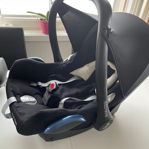 Maxi-Cosi Cabriofix babystol og Base