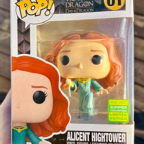 Funko Pop! Alicent Hightower w/ Dagger [Summer Con] | House of the Dragon (01)