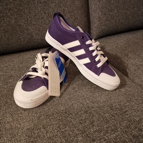 Adidas lilla sko str 37 1/3