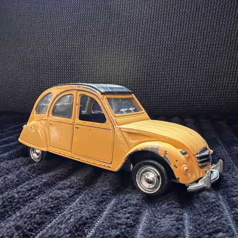 Polistil Citroen 2cv