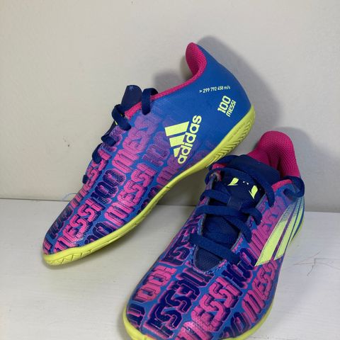 Adidas X Messi inne fotball sko str 31,5