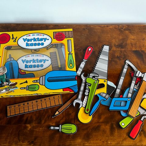 Puslespill-bok om verktøy (2017), alder 3+