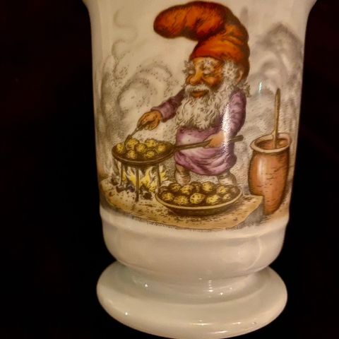 ANTIK . Royal Copenhagen . HARALD WIBERG. Christmas gnome