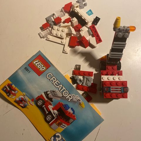 Lego Creator Stigebil / Fly / Utrykningsbiler 3 i 1