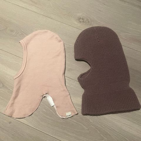 2 stk balaclava - ca str 2-3 år