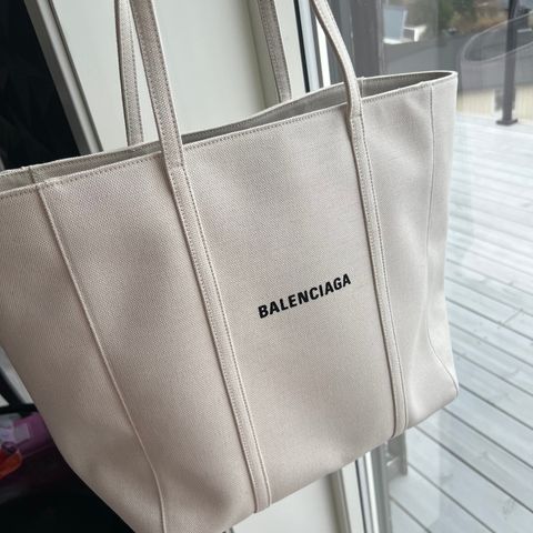 Balenciaga shopper