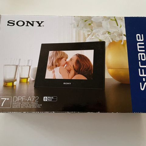 Sony S-frame 7" (som ny, fra 2009)